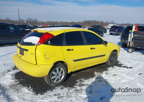 2005 Ford Focus Zx5 z USA, uszkodzony, nr VIN 3FAHP37N75R125351